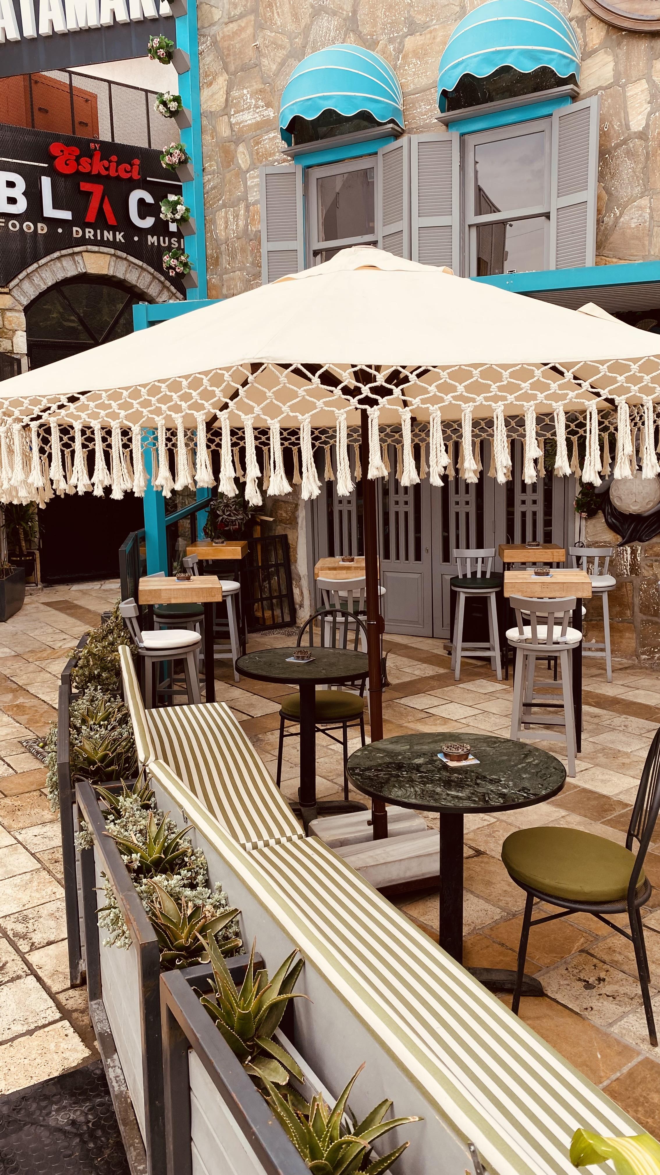 Makrome Saçaklı Şemsiye